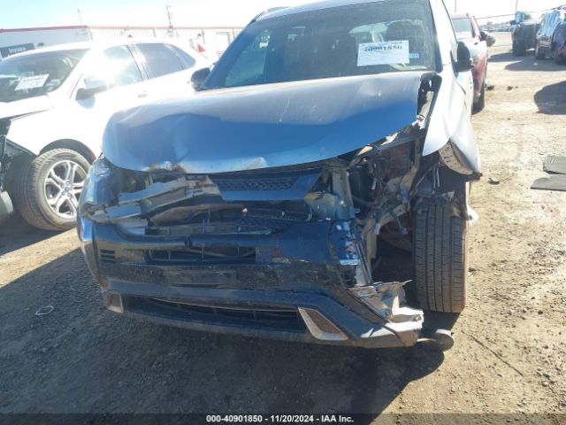 JA4AZ3A36KZ026082 Mitsubishi Outlander Le
