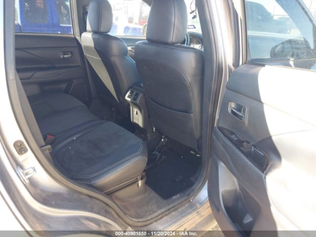JA4AZ3A36KZ026082 Mitsubishi Outlander Le