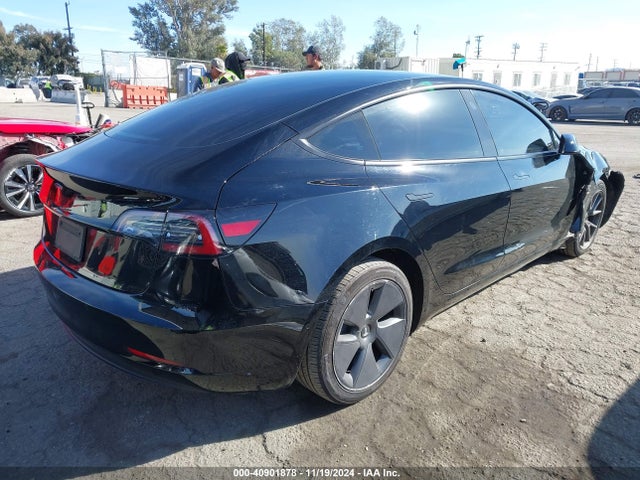 2022 TESLA MODEL 3 5YJ3E1EA2NF376097 Photo 3