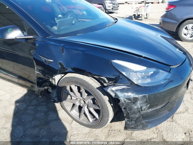 2022 TESLA MODEL 3 5YJ3E1EA2NF376097 Photo 5