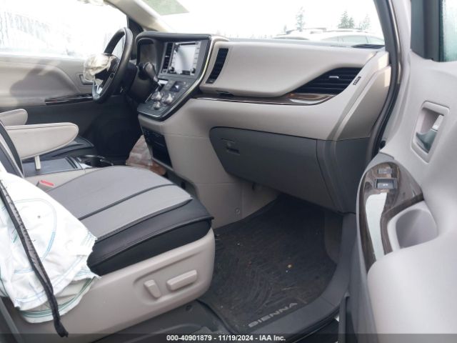 5TDYZ3DC9KS006832 Toyota Sienna Xle 8 Passenger