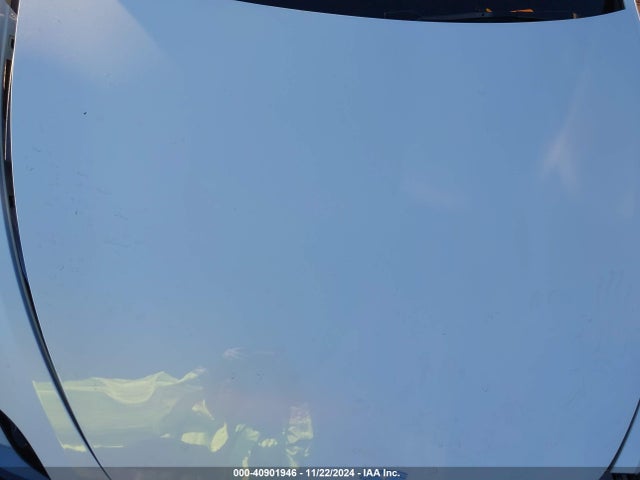 2024 TESLA MODEL Y 7SAYGAEE7RF114717 Photo 9