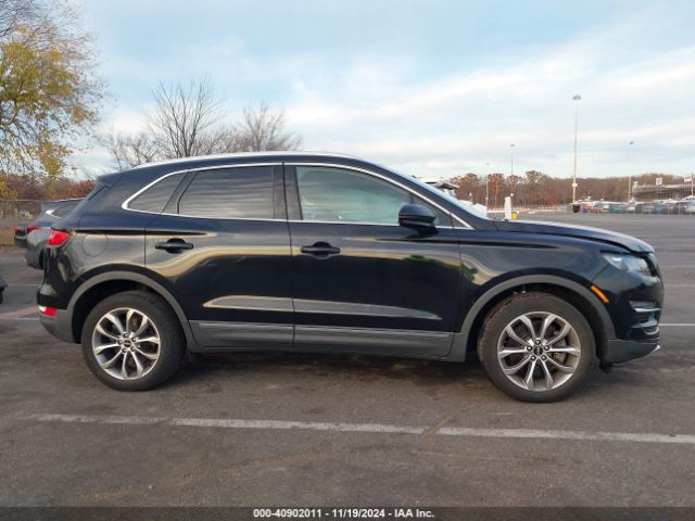 5LMCJ2D98KUL25143 Lincoln MKC SELECT