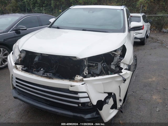 Toyota Highlander Xle 2017 5TDKZRFH5HS517867 Image 6