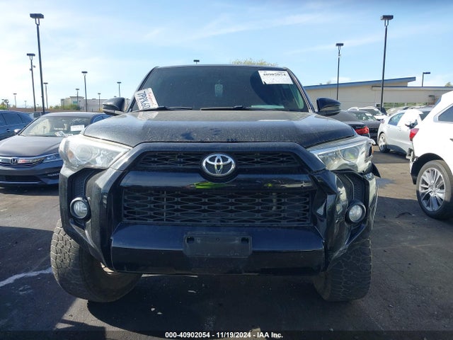 Toyota 4RUNNER SR5 2016 JTEZU5JR4G5117028 Image 12