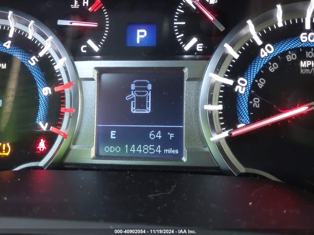 Toyota 4RUNNER SR5 2016 JTEZU5JR4G5117028 Image 15
