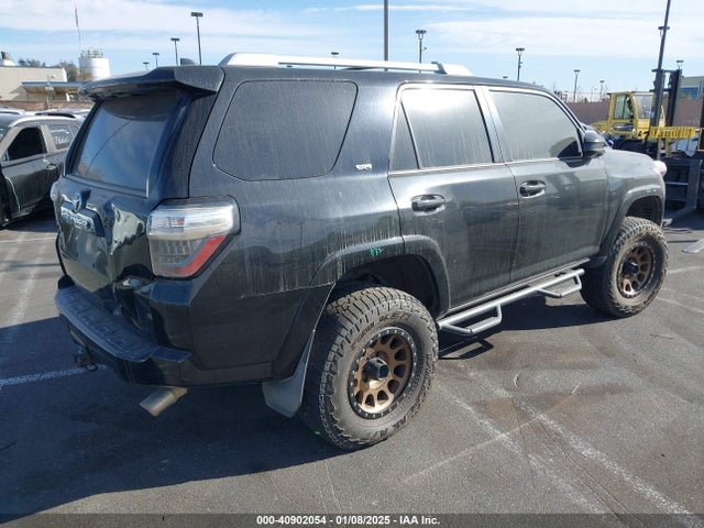 JTEZU5JR4G5117028 Toyota 4RUNNER SR5