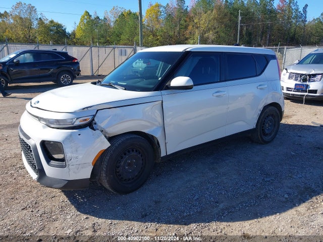 KIA SOUL LX 2020 KNDJ23AU2L7723751 Image 2