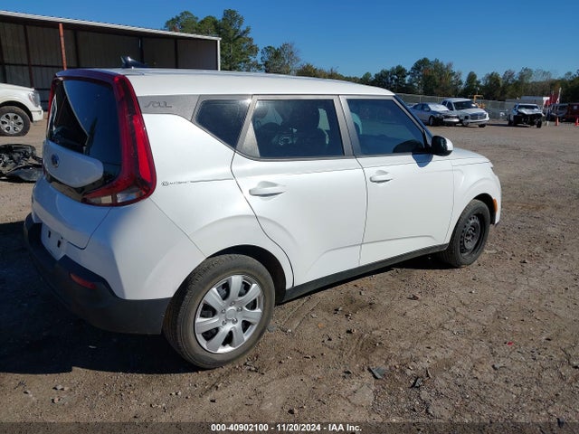 KIA SOUL LX 2020 KNDJ23AU2L7723751 Image 4
