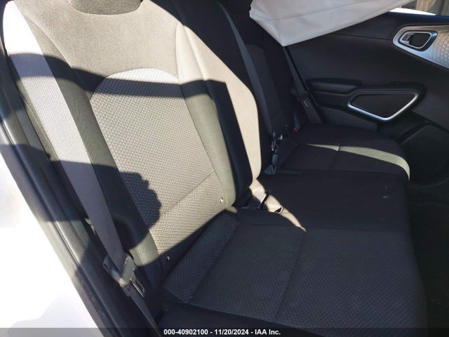 KIA SOUL LX 2020 KNDJ23AU2L7723751 Image 8