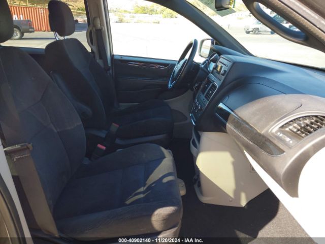 2C4RDGBG5ER417030 Dodge Grand Caravan Se 30th Anniversary