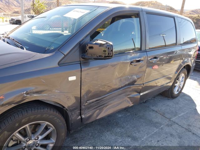 2C4RDGBG5ER417030 Dodge Grand Caravan Se 30th Anniversary