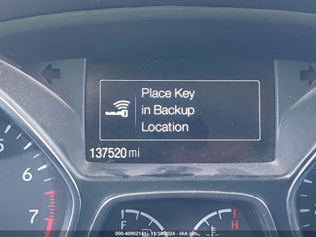 1FMCU0GD6KUC52417 Ford ESCAPE SE