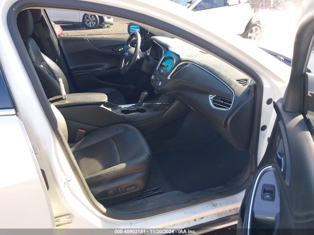 Chevrolet MALIBU LT 2018 1G1ZD5ST4JF267942 Image 5