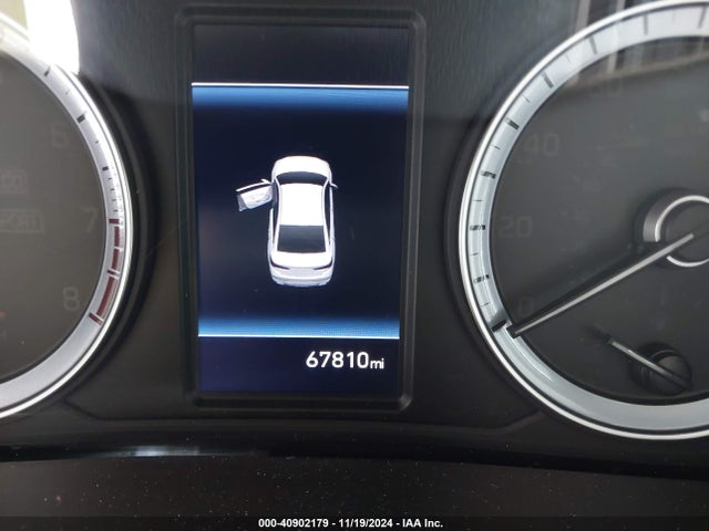 Hyundai SONATA SEL 2018 5NPE34AF5JH689691 Image 16