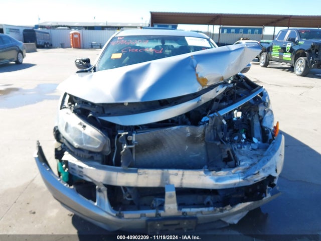 19XFC2F57GE035605 Honda Civic Lx