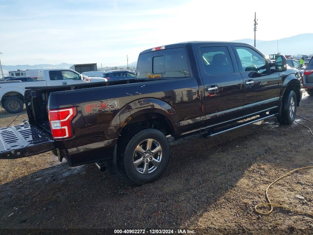 1FTFW1EG4JKD10369 Ford F-150 Xlt