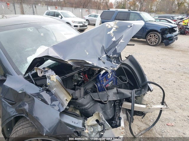 2020 TESLA MODEL Y 5YJYGDEE2LF026230 Photo 9