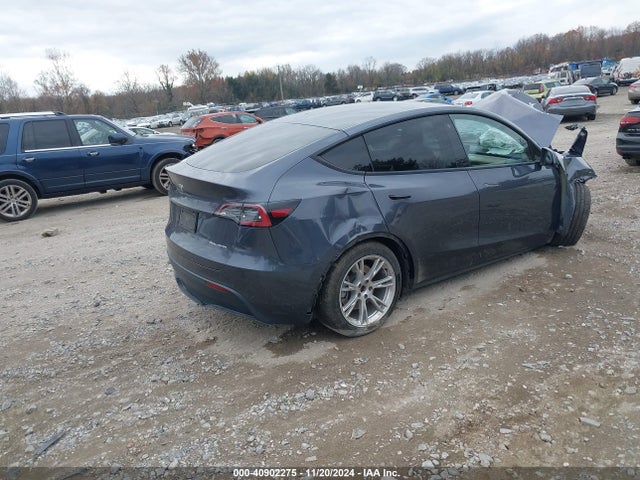 2020 TESLA MODEL Y 5YJYGDEE2LF026230 Photo 3