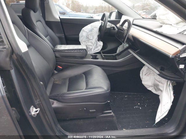 2020 TESLA MODEL Y 5YJYGDEE2LF026230 Photo 4