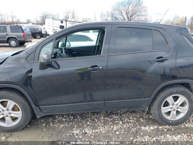 KL7CJKSB9LB320590 Chevrolet Trax Fwd Ls