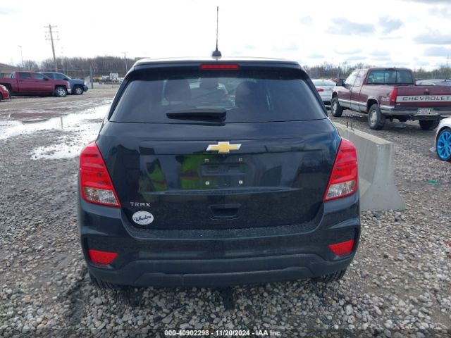 KL7CJKSB9LB320590 Chevrolet Trax Fwd Ls