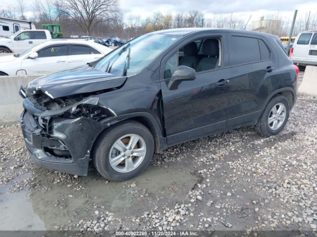 KL7CJKSB9LB320590 Chevrolet Trax Fwd Ls