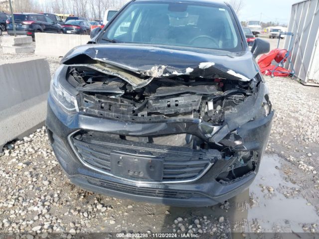 KL7CJKSB9LB320590 Chevrolet Trax Fwd Ls