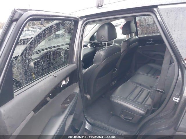 5XYPHDA53JG422221 KIA Sorento 3.3l Ex
