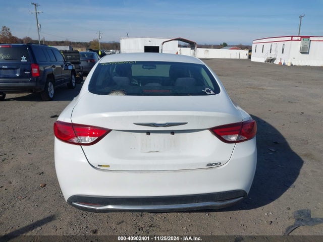 Chrysler 200 Limited 2015 1C3CCCAB9FN649351 Image 16
