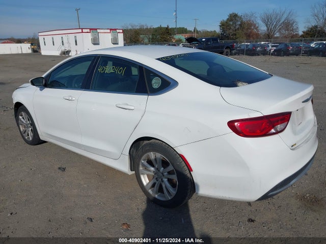 Chrysler 200 Limited 2015 1C3CCCAB9FN649351 Image 3