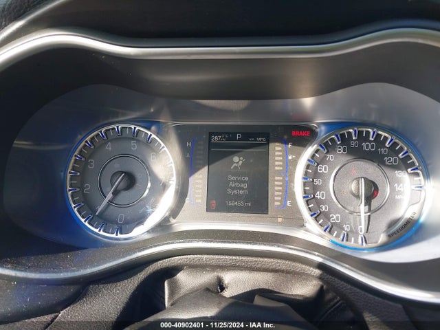 Chrysler 200 Limited 2015 1C3CCCAB9FN649351 Image 7