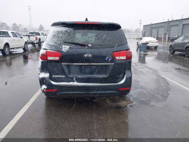 KIA SEDONA LX 2016 KNDMB5C18G6191431 Image 16