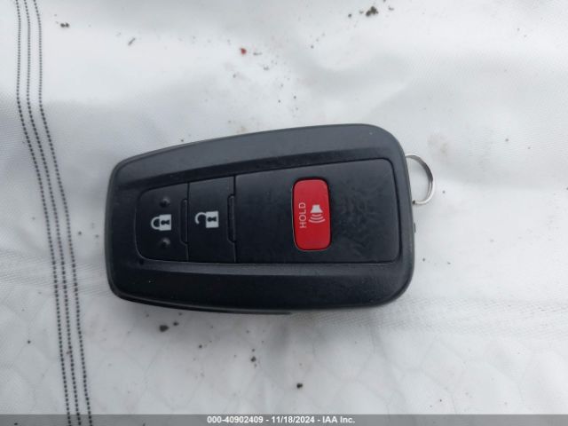 JTDKARFU7H3542517 Toyota Prius Three