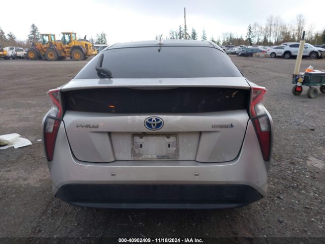 JTDKARFU7H3542517 Toyota Prius Three