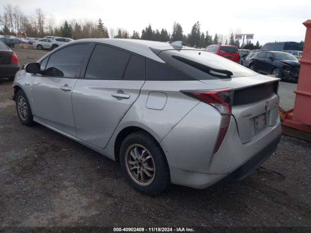 JTDKARFU7H3542517 Toyota Prius Three