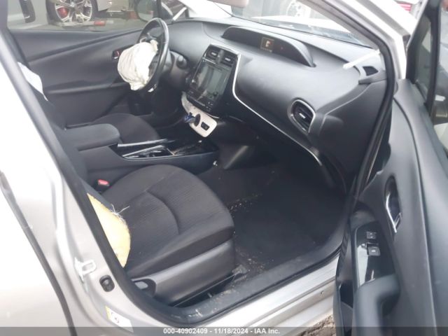 JTDKARFU7H3542517 Toyota Prius Three