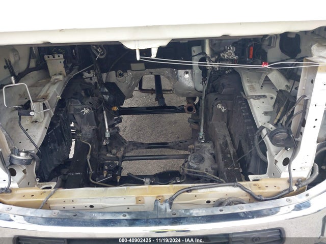 40902425 :رقم المزاد ، 1N6AA1F21HN552134 vin ، 2017 Nissan Titan Xd Sv Gas مزاد بيع