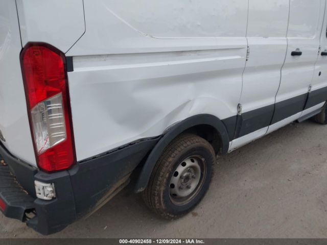 1FTNE1ZM4FKB28600 Ford Transit-150