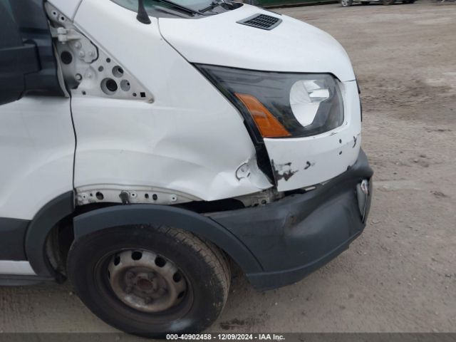 1FTNE1ZM4FKB28600 Ford Transit-150