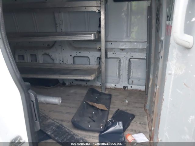 1FTNE1ZM4FKB28600 Ford Transit-150