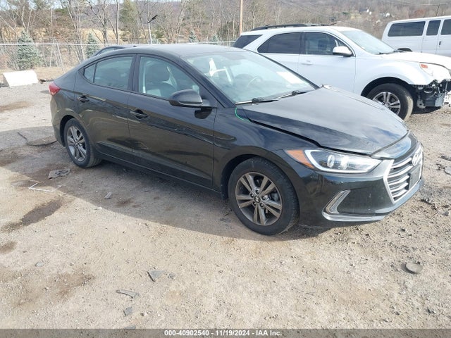 2017 5NPD84LF7HH077559 main image