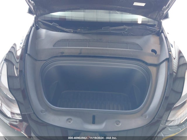 2023 TESLA MODEL Y 7SAYGAEE0PF741157 Photo 9
