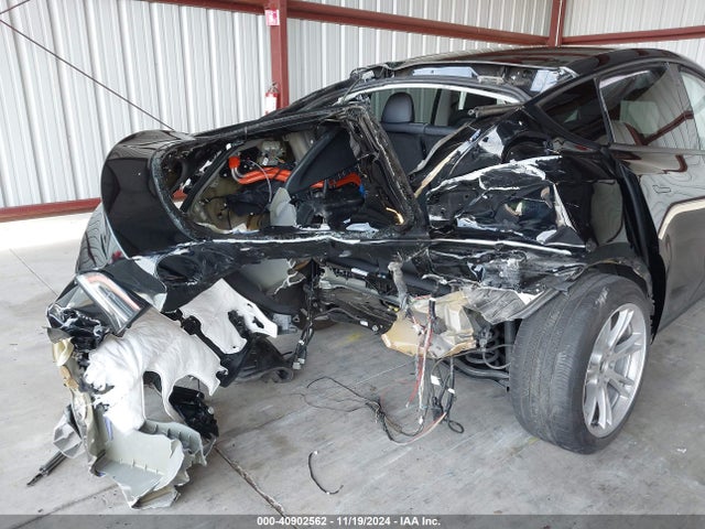 2023 TESLA MODEL Y 7SAYGAEE0PF741157 Photo 5