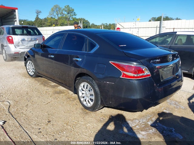 Nissan Altima 2.5 S 2014 1N4AL3AP9EN216146 Image 3