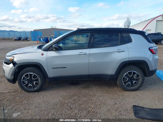 Jeep Compass Trailhawk 4x4 2024 3C4NJDDN5RT118223 Image 14