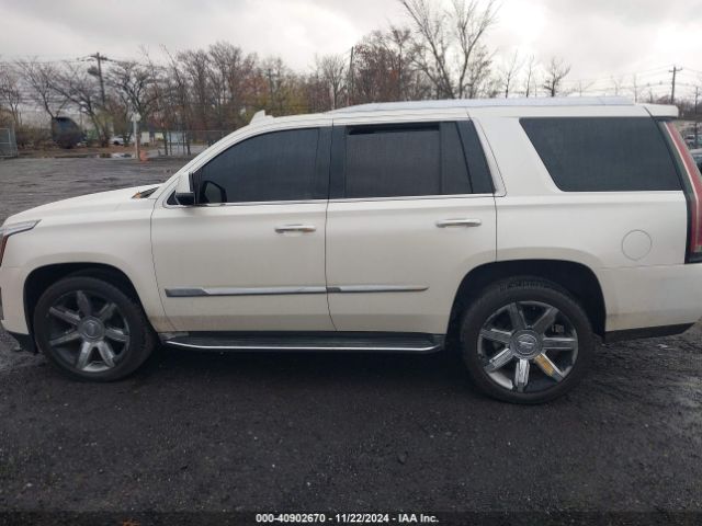 1GYS3MKJ6FR540173 Cadillac Escalade Luxury