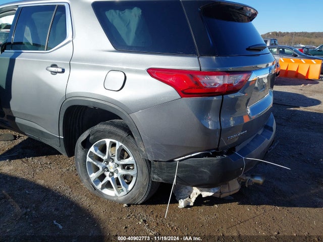 1GNERGKW3JJ252219 Chevrolet Traverse 1lt