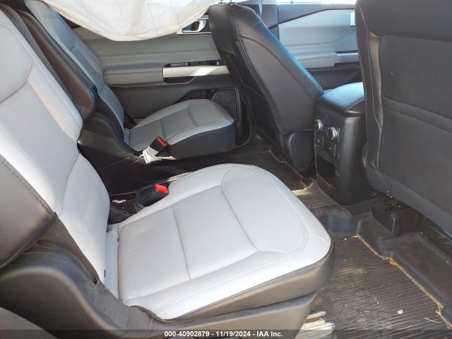 Ford EXPLORER XLT 2021 1FMSK8DHXMGB43970 Image 8