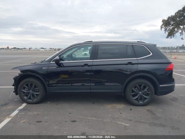 3VVNB7AX2PM027911 Volkswagen Tiguan 2.0t Se